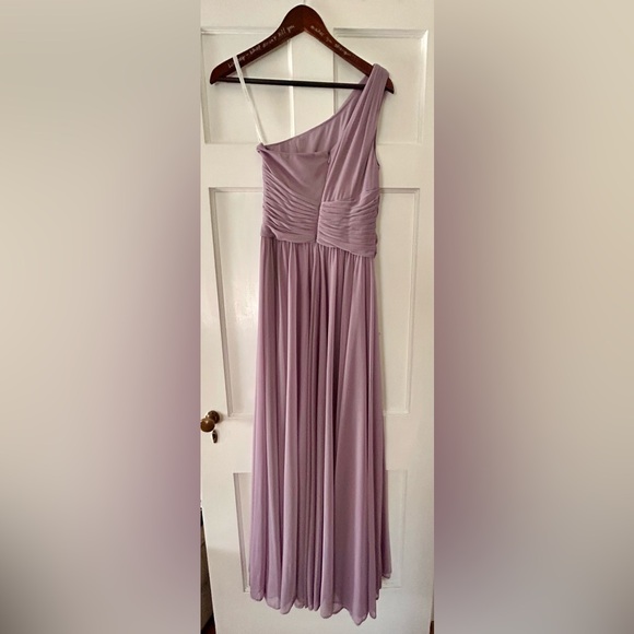 Davids Bridal One Shoulder Strap Lilac Purple Chiffon Dress - Picture 2 of 3